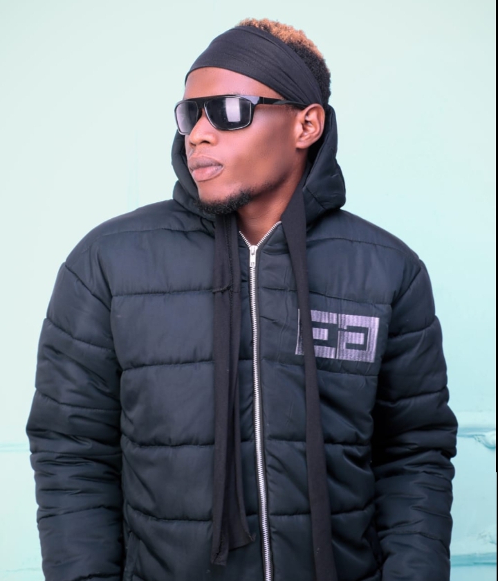 King Dapss Biography: Life, Music Career, Age, Early Life, Net Worth