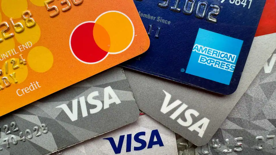 Best Credit Cards for 2025: Maximize Rewards, Build Credit, and Save Money